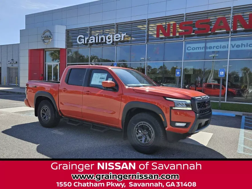 2025 Nissan Frontier PRO-X photo 1