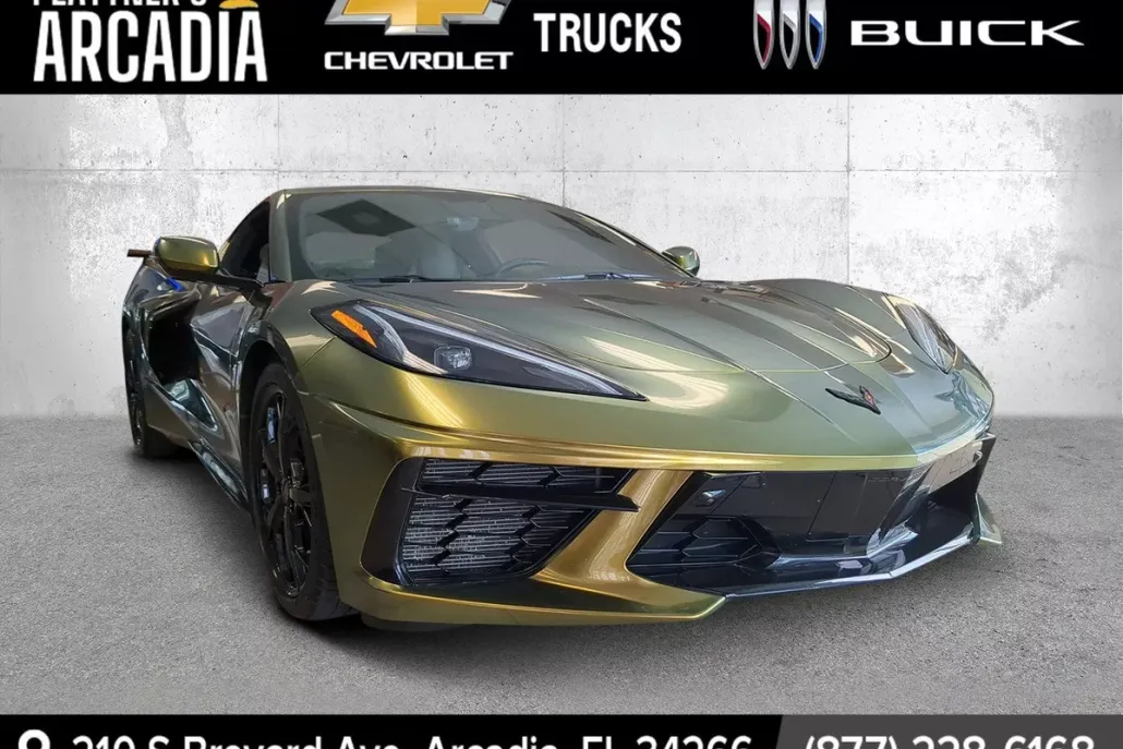 2020 Chevrolet Corvette Stingray 2LT photo 1