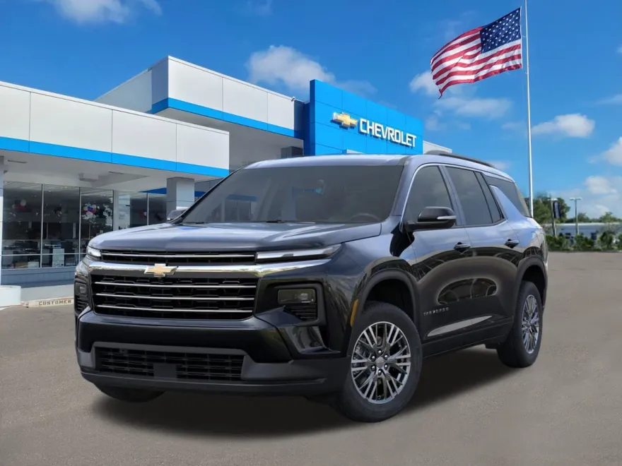 2026 Chevrolet Traverse photo 1