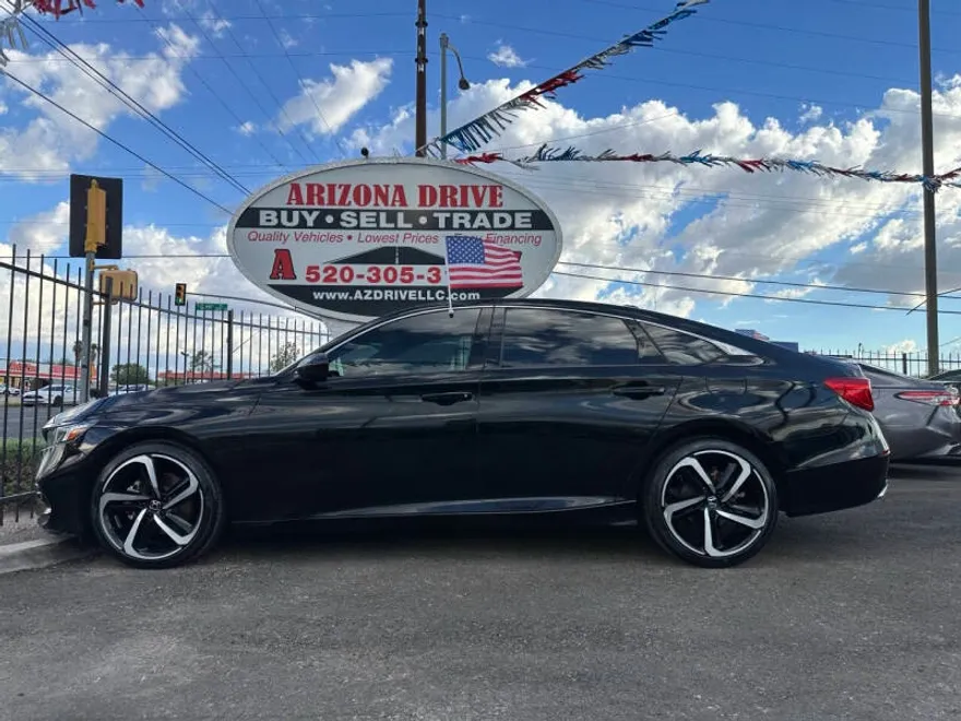 2019 Honda Accord Sport photo 1