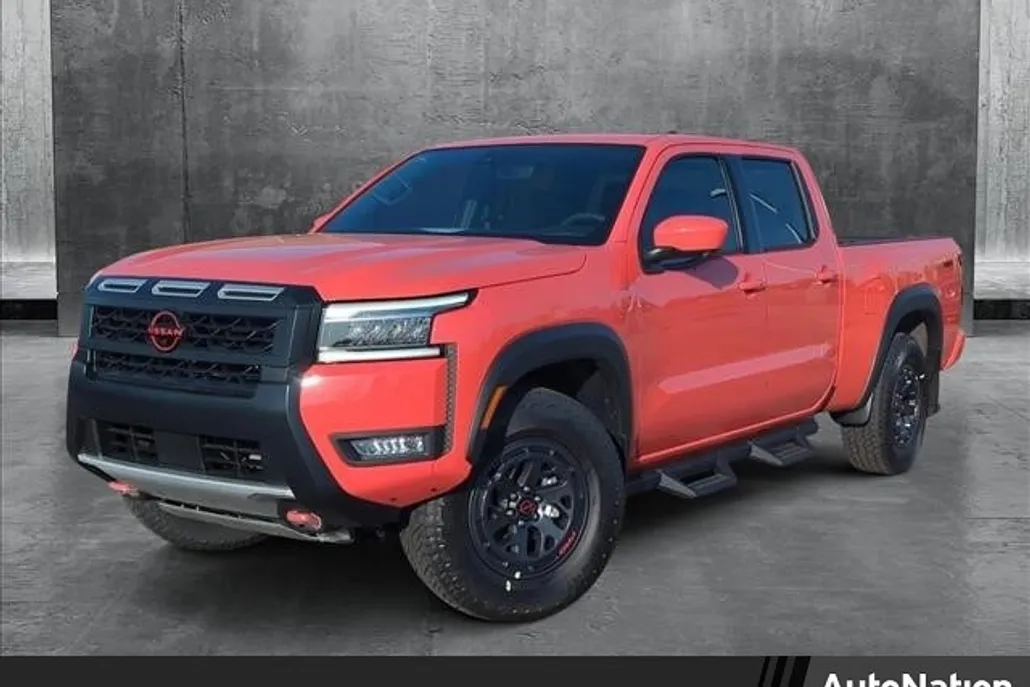 2025 Nissan Frontier PRO-4X photo 1