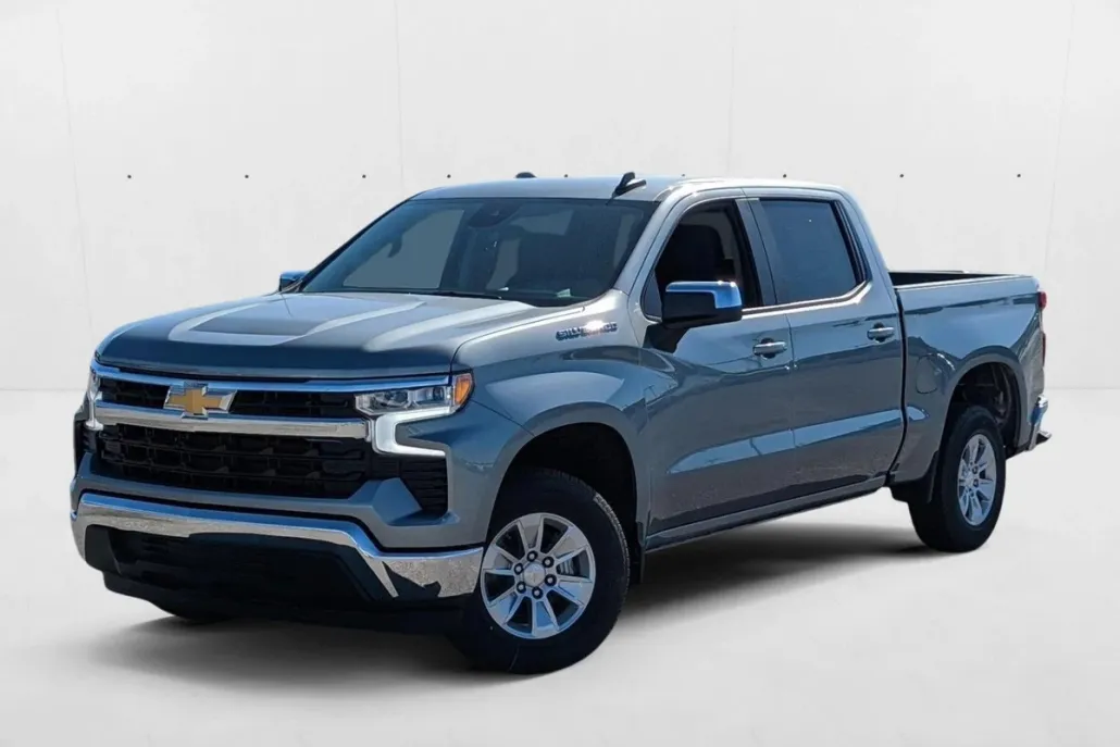 2025 Chevrolet Silverado 1500 LT photo 1