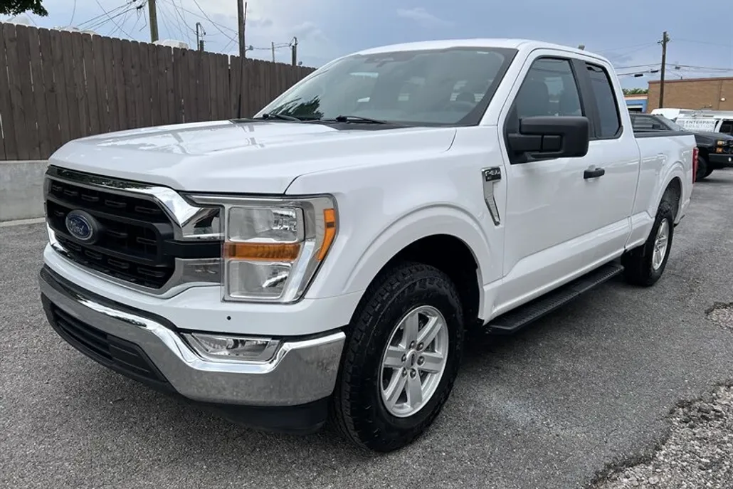 2022 Ford F-150 XLT photo 1