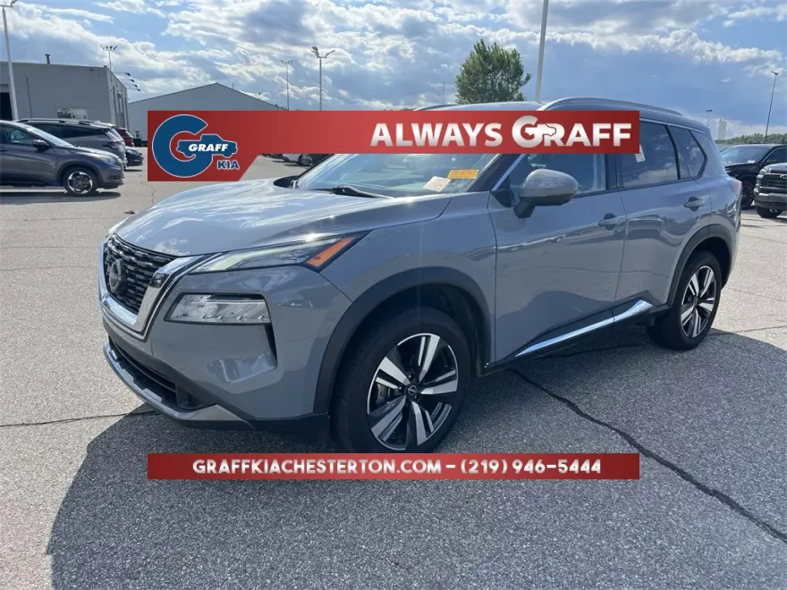 2023 Nissan Rogue SL photo 1