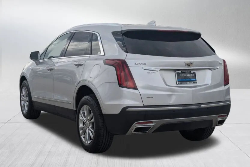 2020 Cadillac XT5 Premium Luxury photo 1