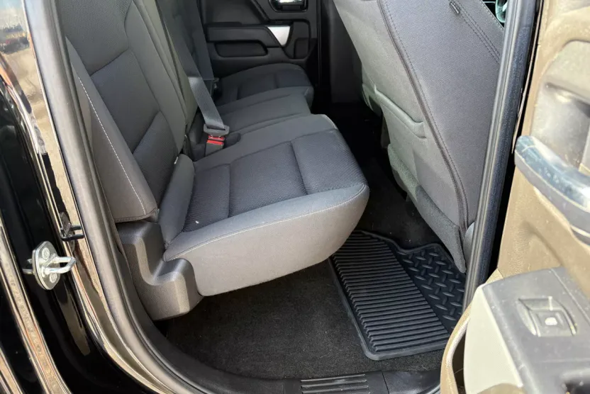 2018 Chevrolet Silverado 1500 photo 1