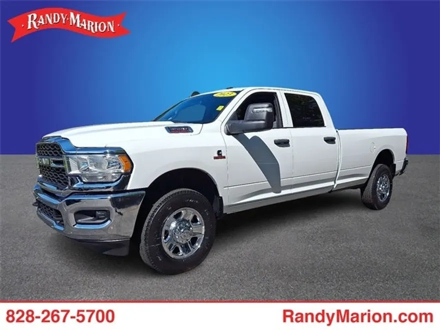 2023 Ram 3500 Tradesman photo 1