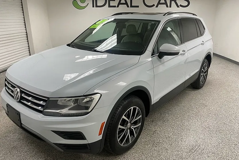 2019 Volkswagen Tiguan SE photo 1