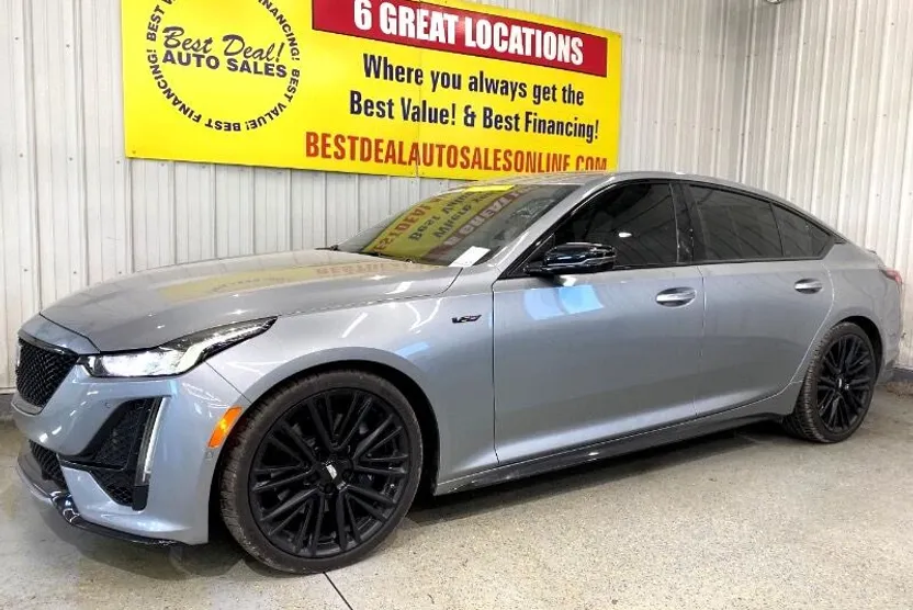 2023 Cadillac CT5 V photo 1