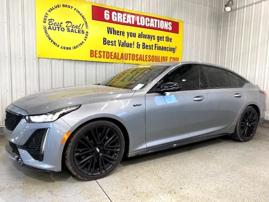 2023 Cadillac CT5 V photo 1