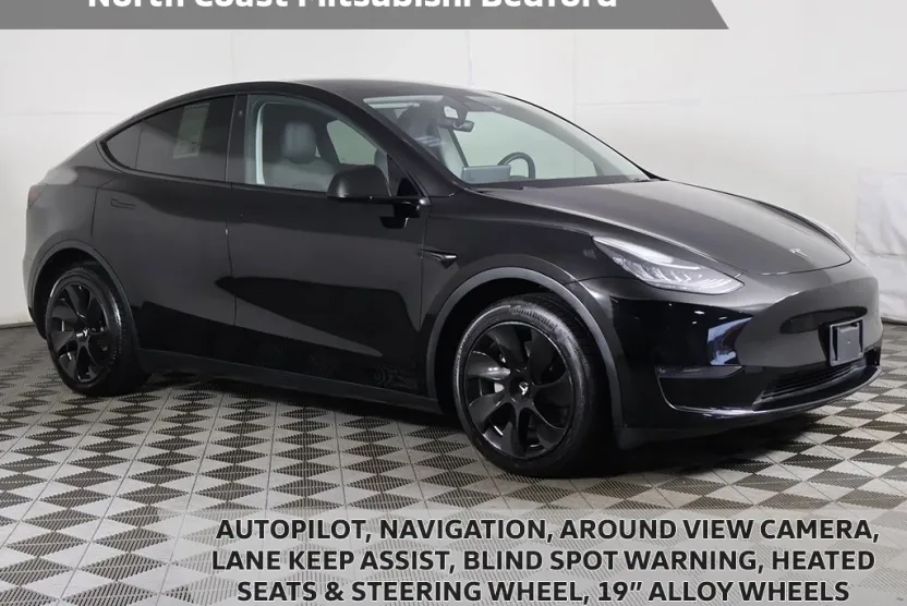 2023 Tesla Model Y Long Range photo 1