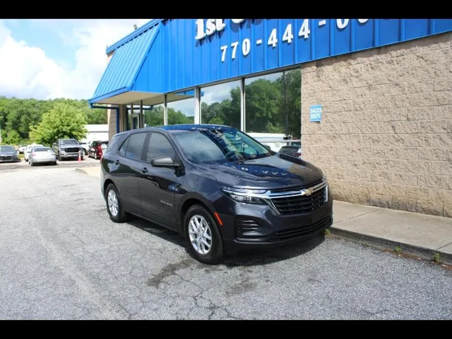 2022 Chevrolet Equinox LS photo 1