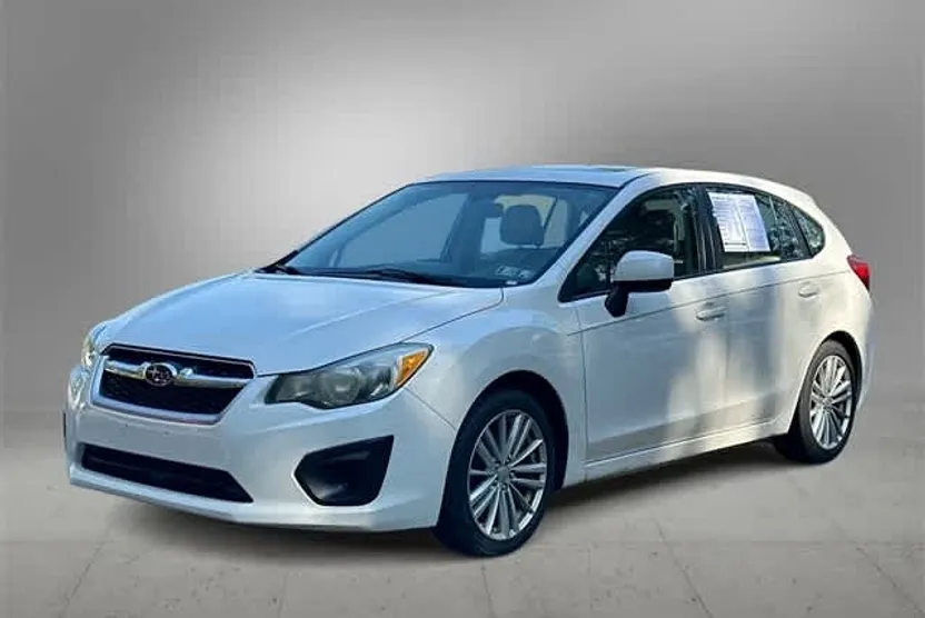 2012 Subaru Impreza 2.0i Premium photo 1