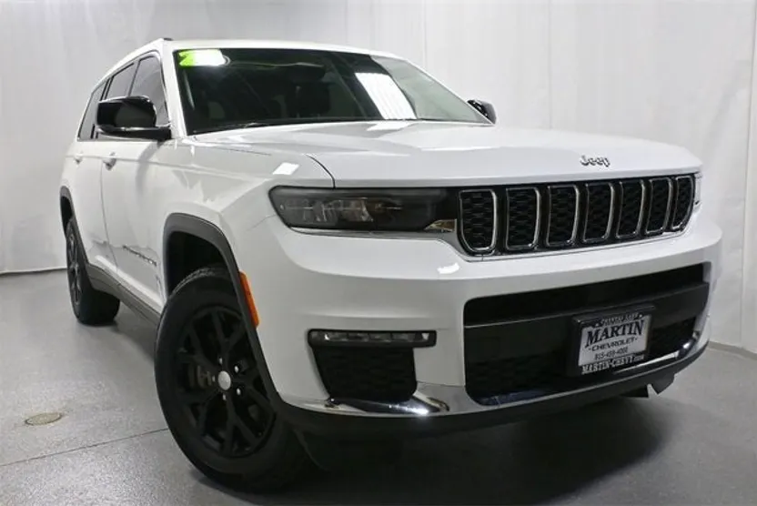 2023 Jeep Grand Cherokee Limited photo 1
