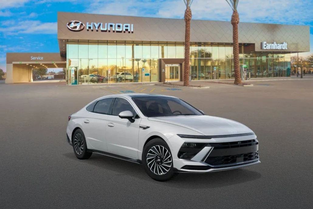 2025 Hyundai Sonata Hybrid Limited photo 1