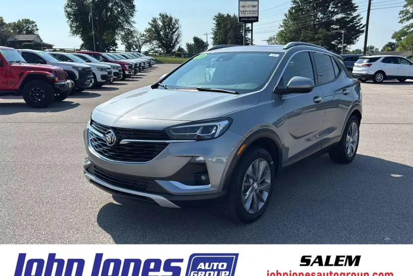 2023 Buick Encore Essence photo 1