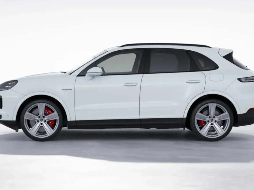 2026 Porsche Cayenne S E-Hybrid photo 1