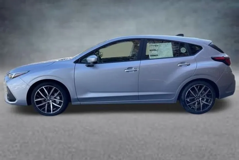 2024 Subaru Impreza Sport photo 1