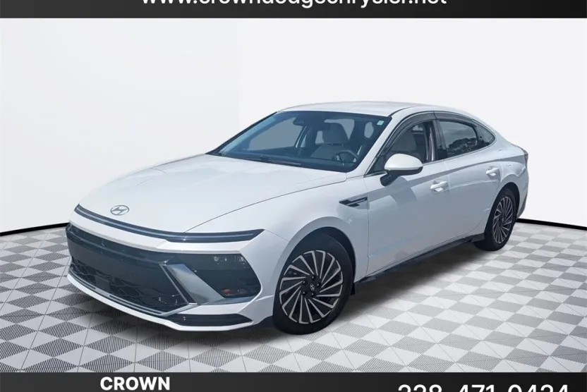 2024 Hyundai Sonata Hybrid SEL photo 1