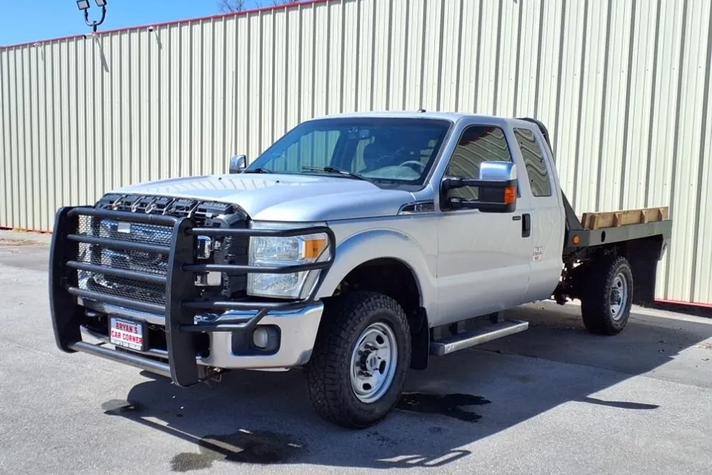 2012 Ford F-250 XLT photo 1