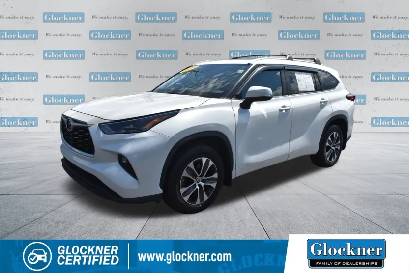 2023 Toyota Highlander L photo 1