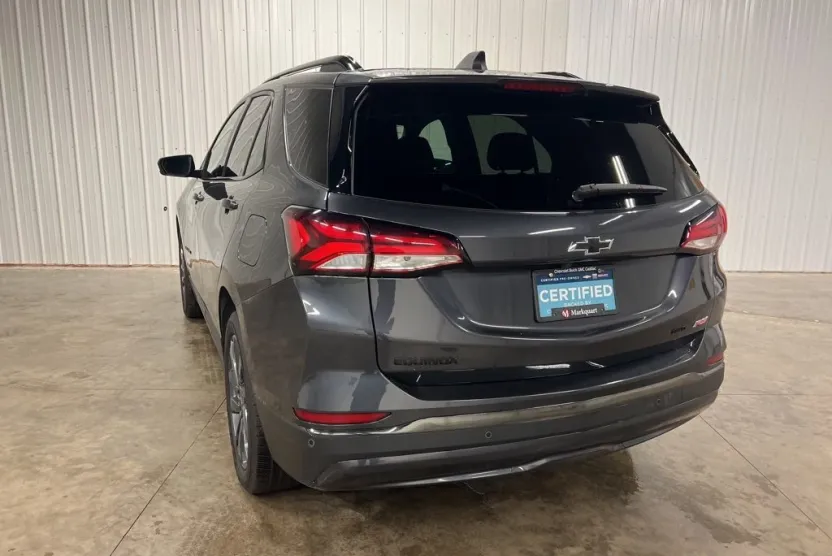 2022 Chevrolet Equinox RS photo 1