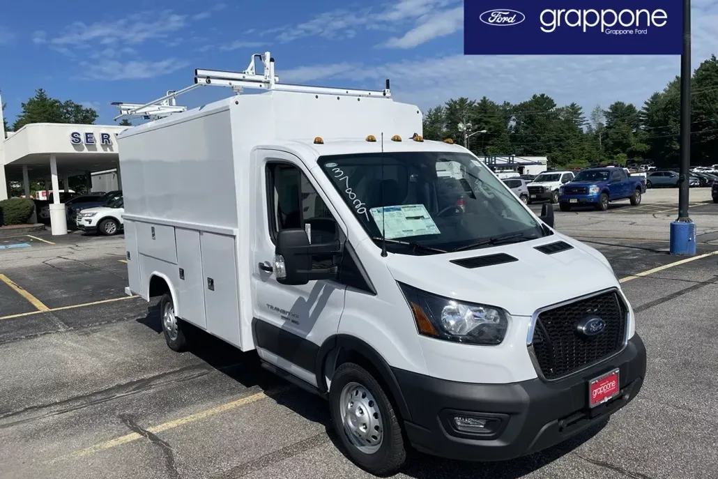 2025 Ford Transit Chassis Cab photo 1