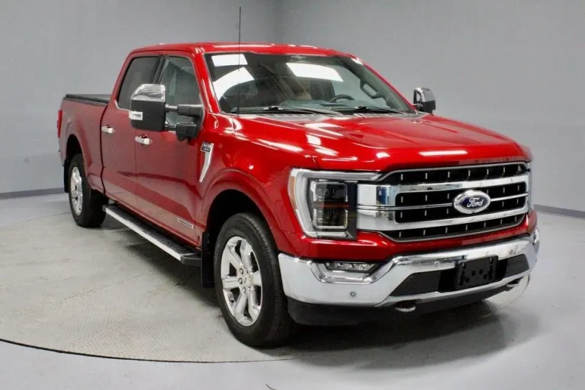 2023 Ford F-150 Lariat photo 1
