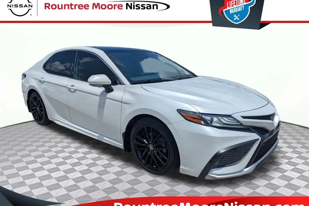 2021 Toyota Camry XSE V6 photo 1