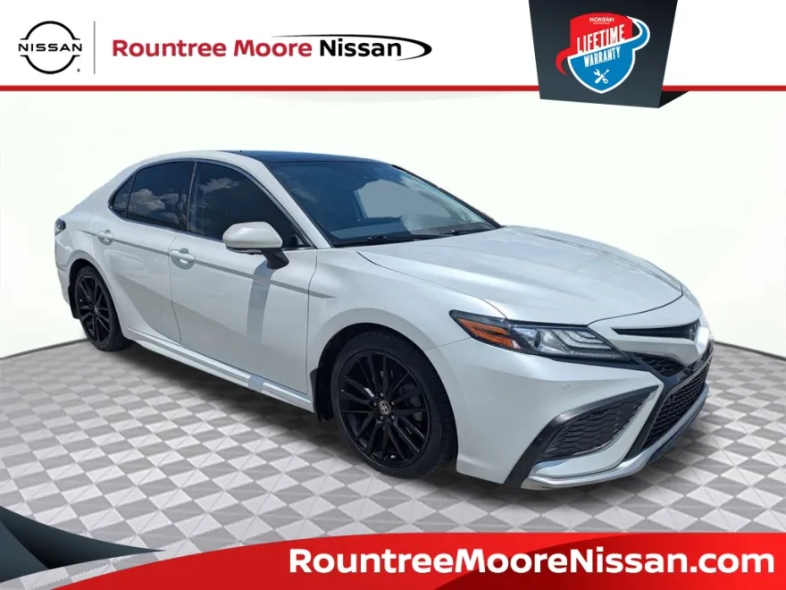 2021 Toyota Camry XSE V6 photo 1