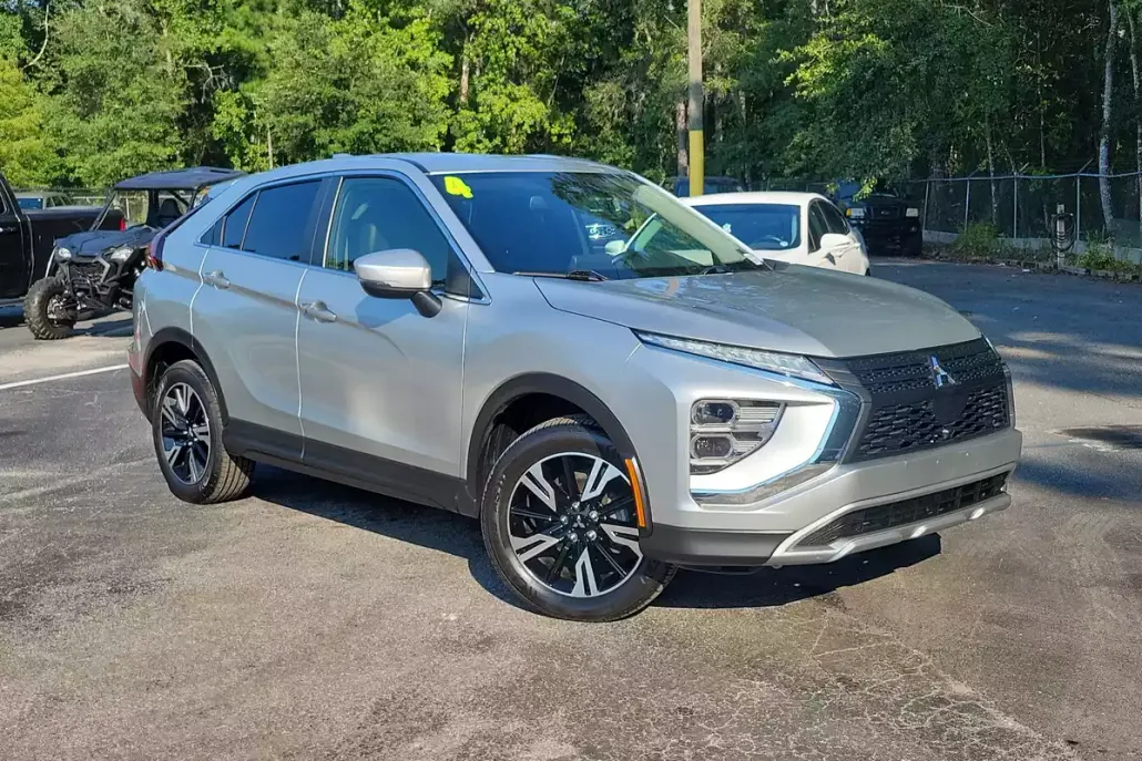 2024 Mitsubishi Eclipse Cross SEL photo 1