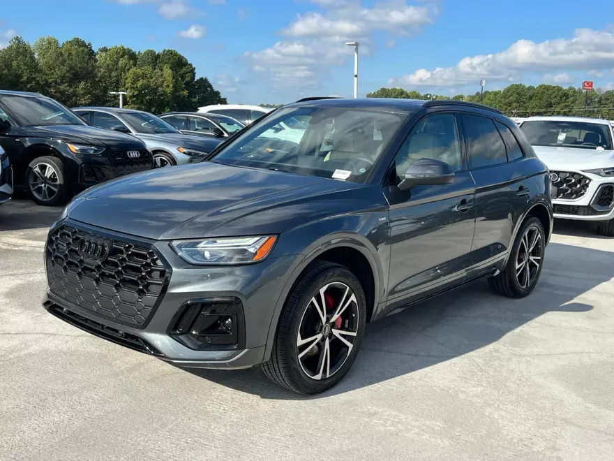 2025 Audi Q5 S line Premium Plus photo 1
