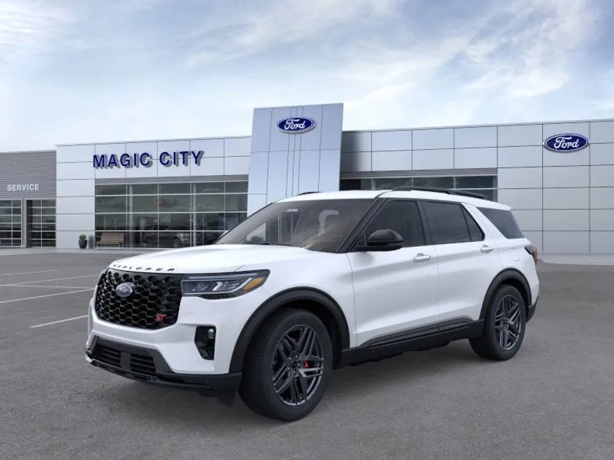 2025 Ford Explorer ST photo 1