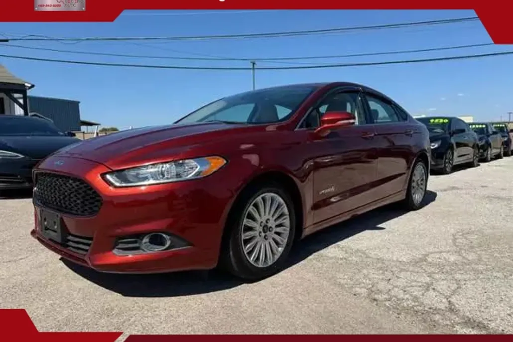 2014 Ford Fusion SE Hybrid photo 1