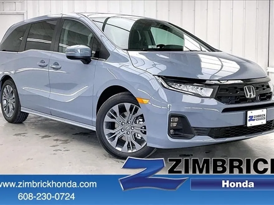 2026 Honda Odyssey Touring photo 1