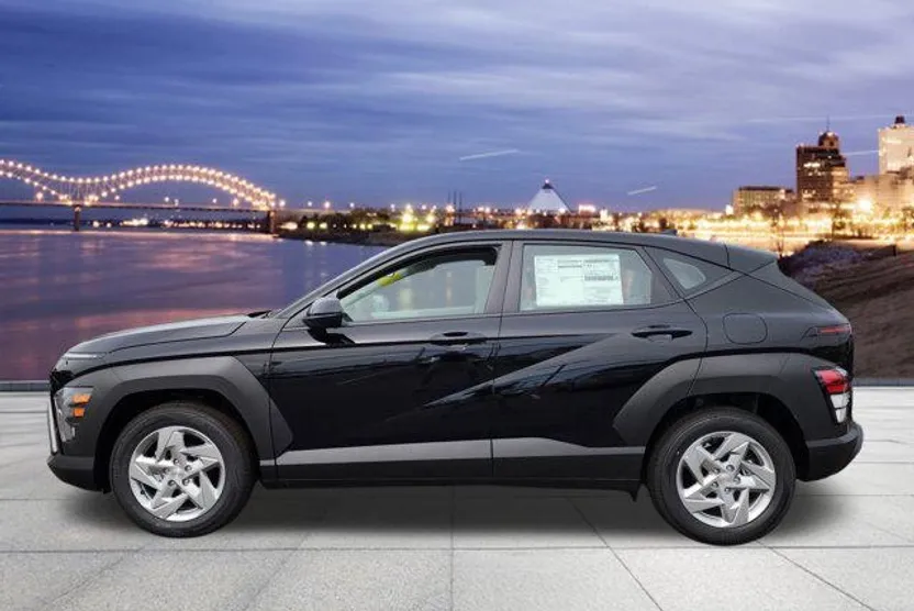 2026 Hyundai Kona SE photo 1