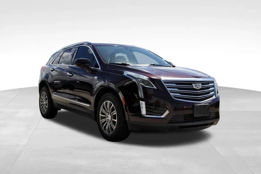 2018 Cadillac XT5 Luxury photo 1