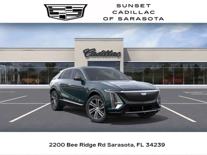 2025 Cadillac Lyriq Luxury photo 1