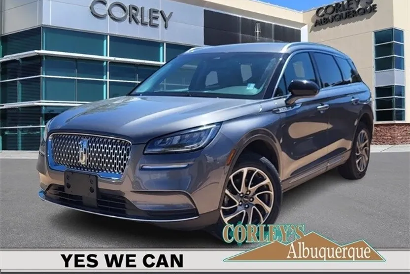 2022 Lincoln Corsair Standard photo 1