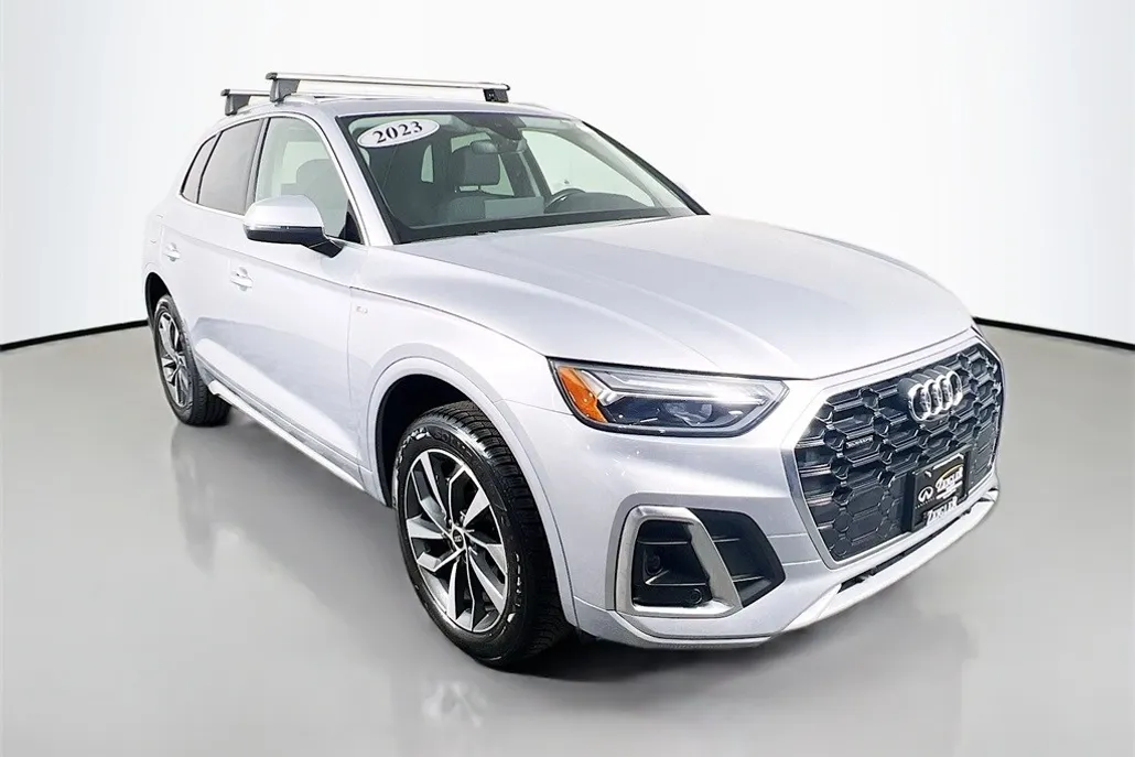 2023 Audi Q5 45 S line Premium photo 1