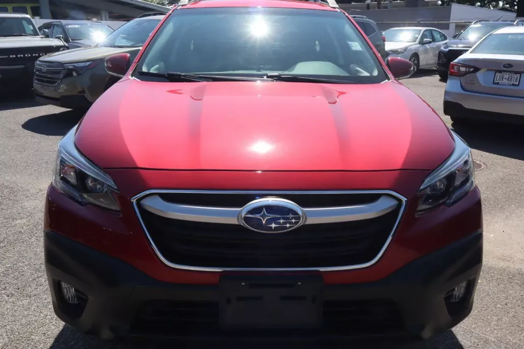 2022 Subaru Outback Premium photo 1