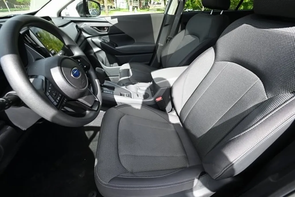 2024 Subaru Crosstrek Premium photo 1