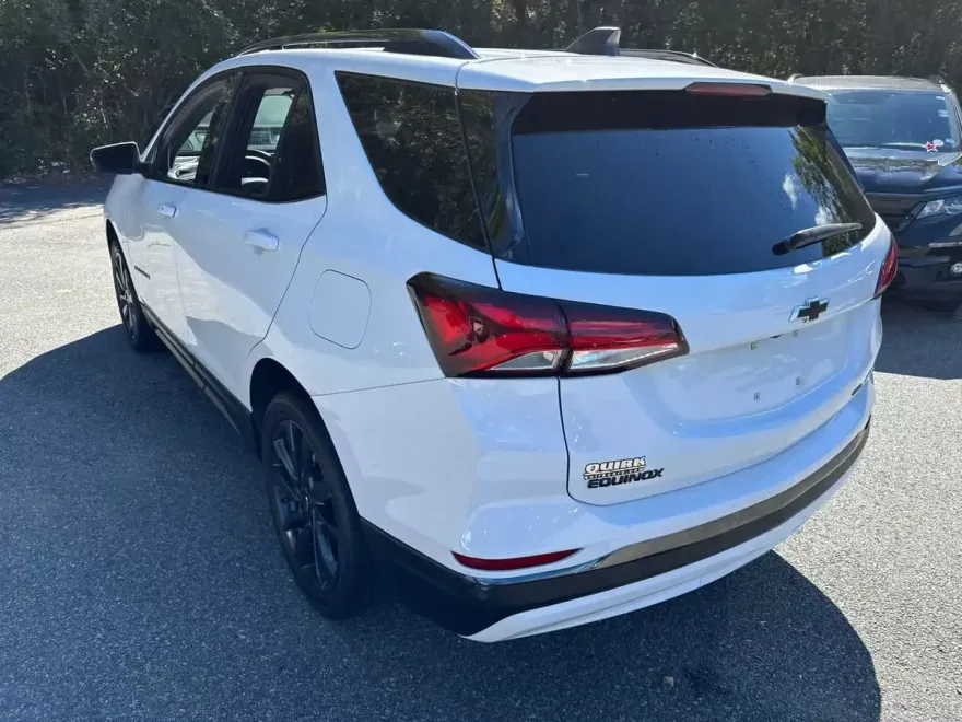 2022 Chevrolet Equinox RS photo 1