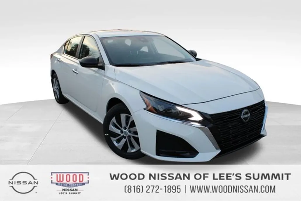 2025 Nissan Altima S photo 1