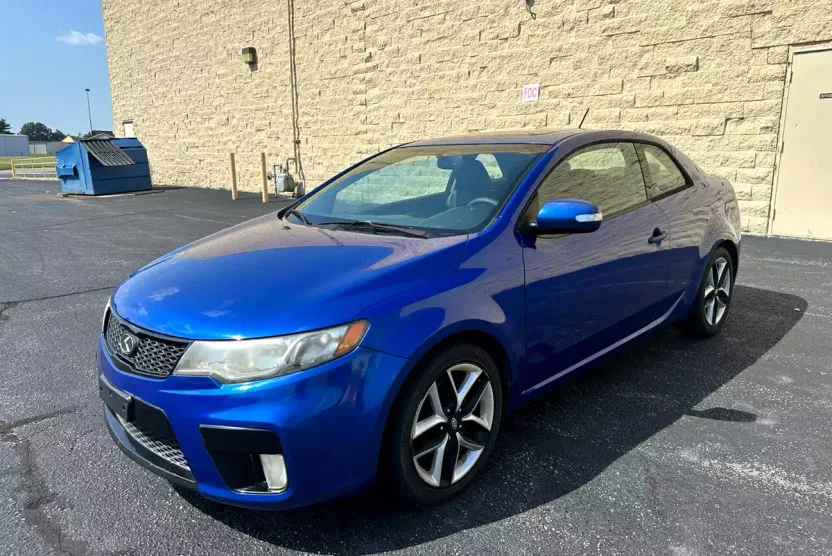 2010 Kia Forte Koup SX photo 1