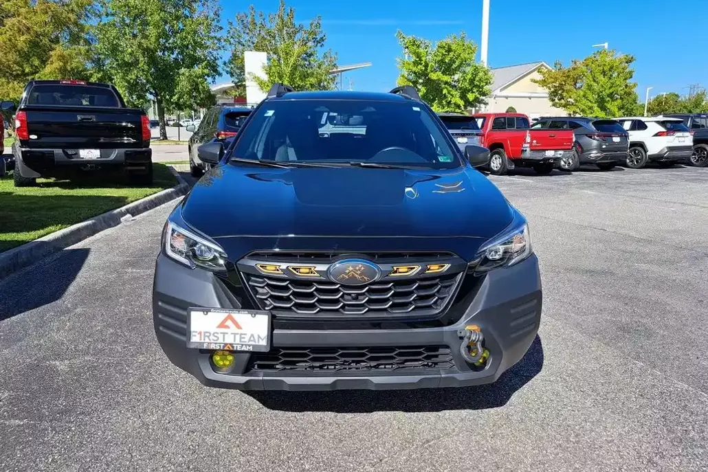 2023 Subaru Outback Wilderness photo 1