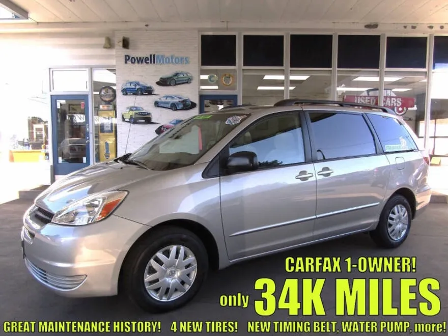 2005 Toyota Sienna LE photo 1