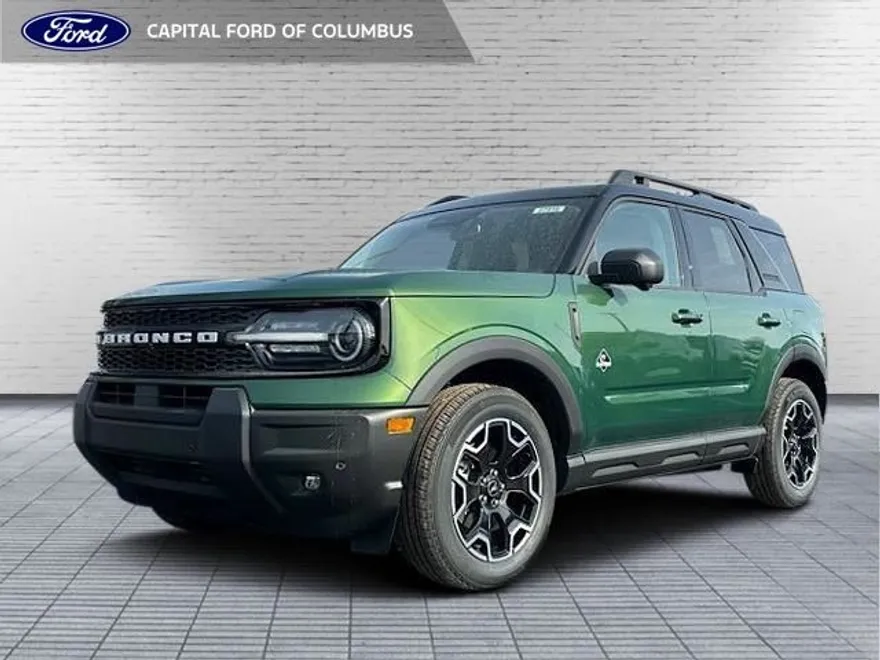 2025 Ford Bronco Sport Outer Banks photo 1