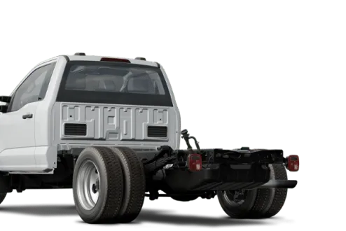 2024 Ford F-550 photo 2