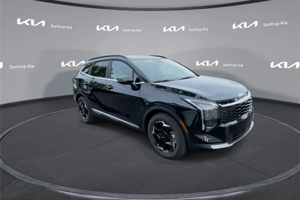2026 Kia Sportage EX photo 1